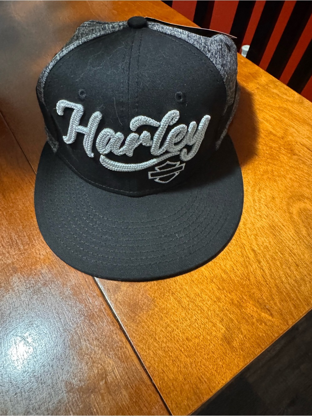 Harley-Davidson Gray and Black Embroidered Logo Cap